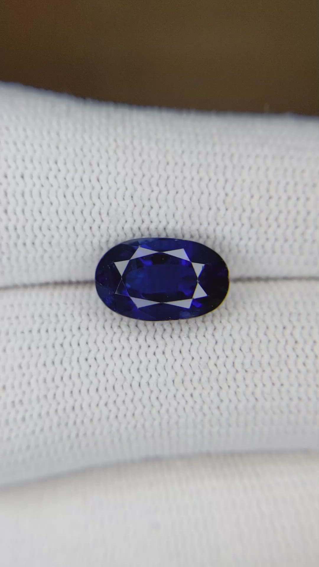 4.17 Ct. Blue Sapphire from Thailand Size Video