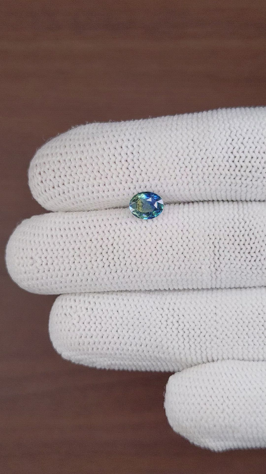 1.06 Ct. Bi Color Sapphire from Madagascar Size Video