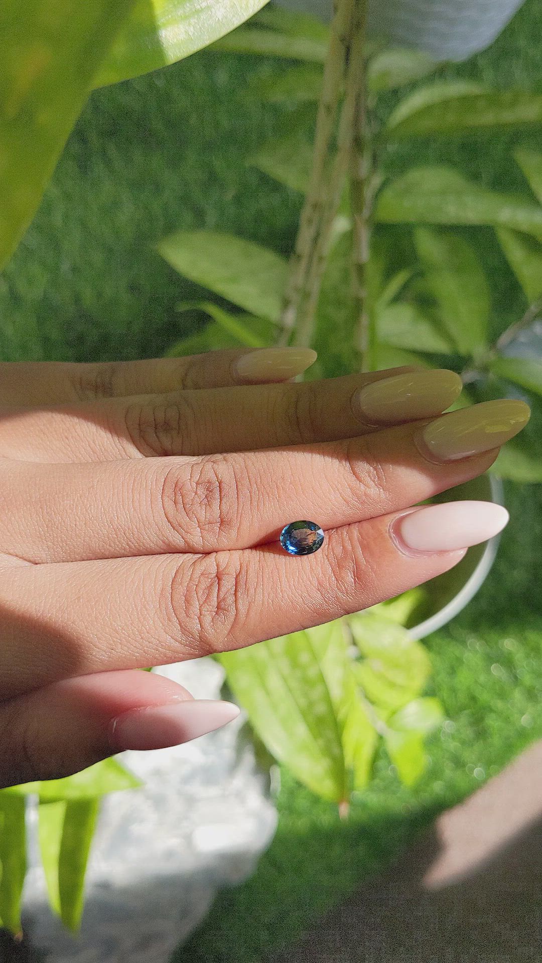 1.06 Ct. Bi Color Sapphire from Madagascar Size Video