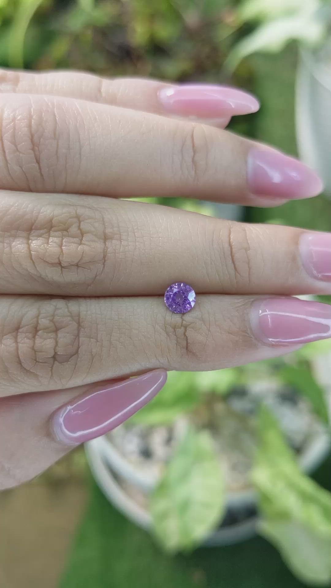 0.69 Ct. Pinkish Purple Sapphire from Ceylon (Sri Lanka) Size Video