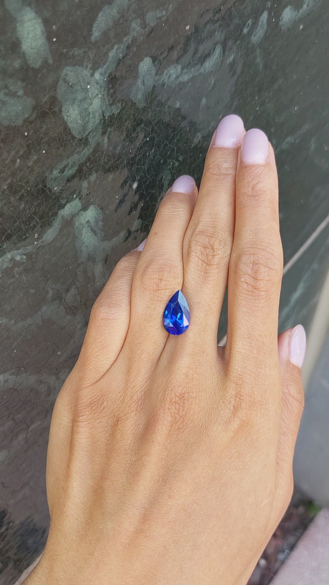 4.99 Ct. Blue Sapphire from Ceylon (Sri Lanka) Size Video
