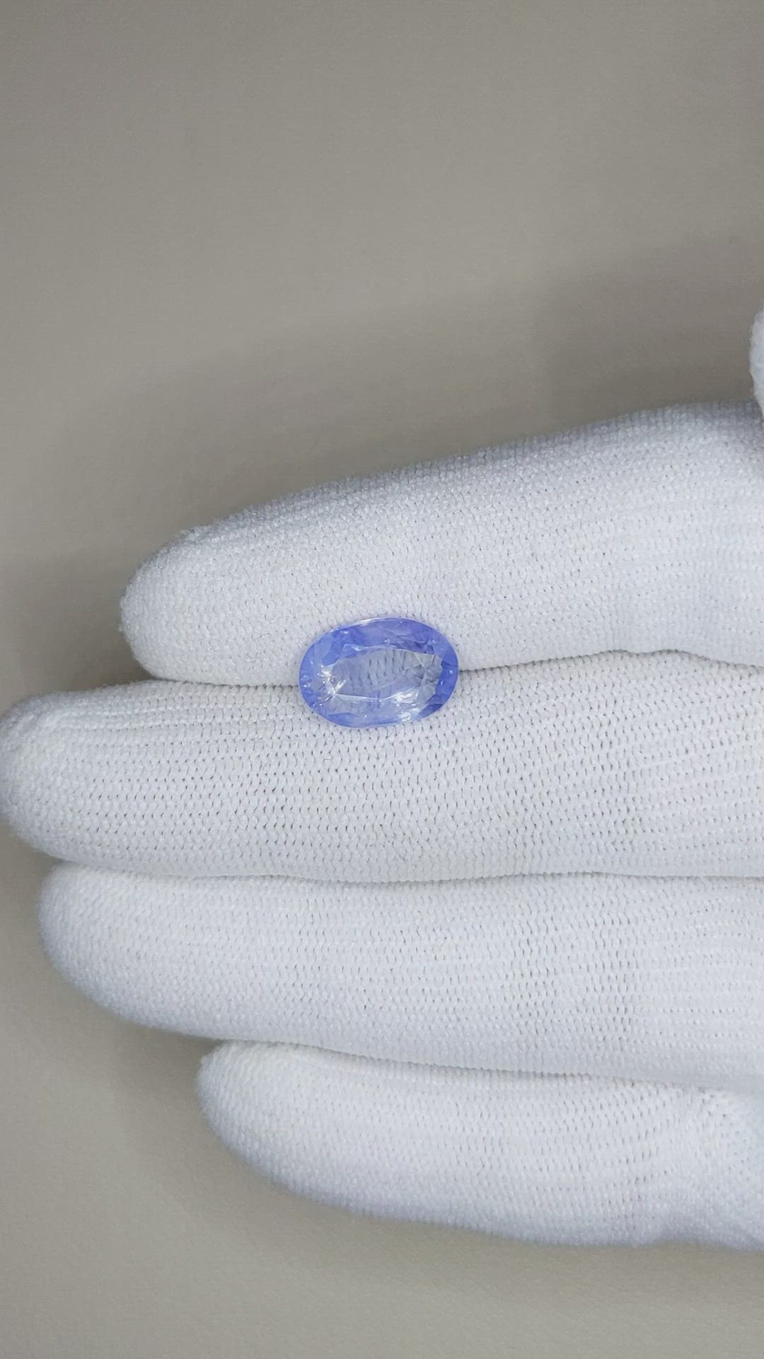 5.05 Ct. Blue Sapphire from Kashmir Size Video