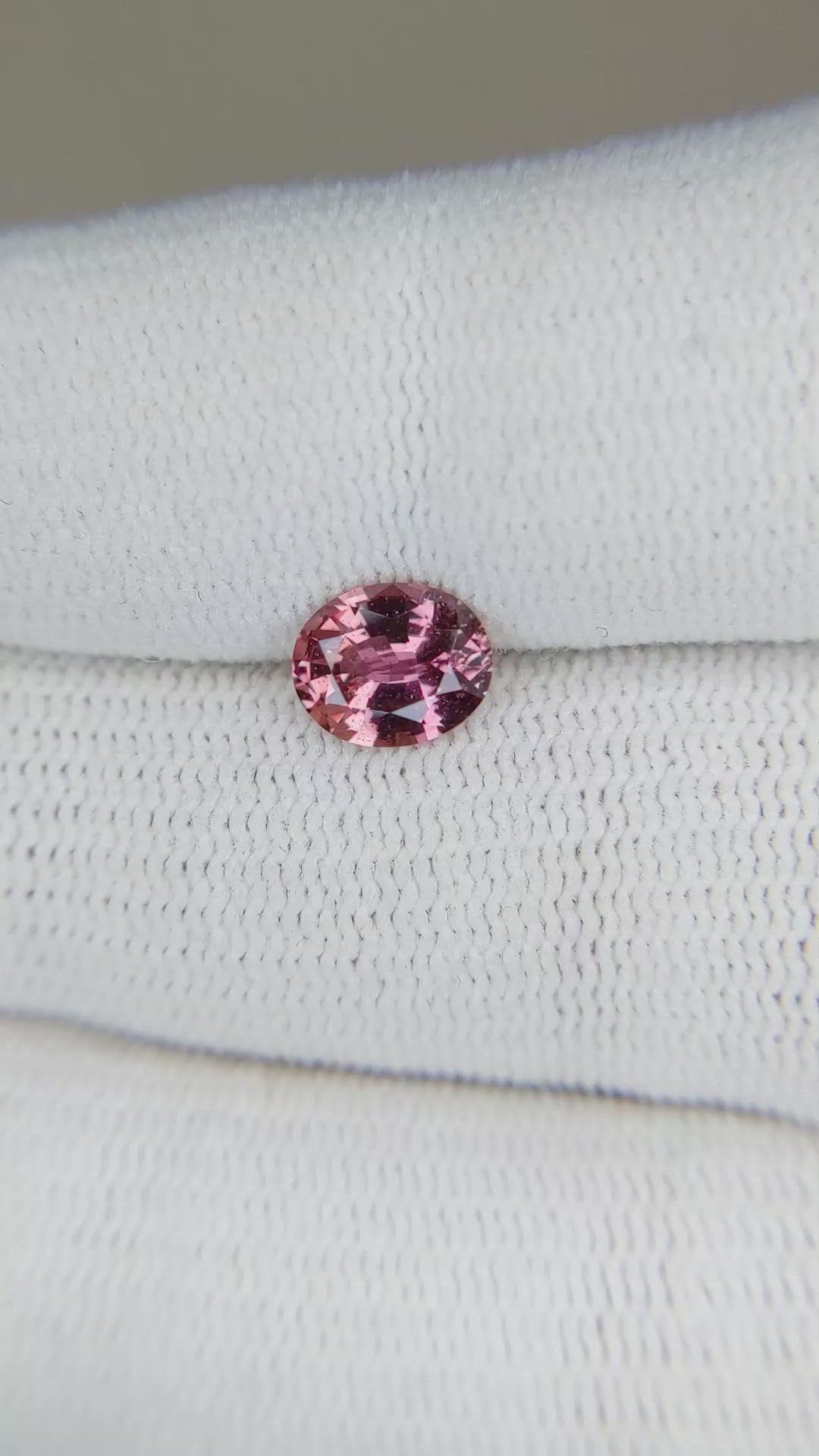 1.12 Ct. Reddish Pink Sapphire from Ceylon (Sri Lanka) Size Video
