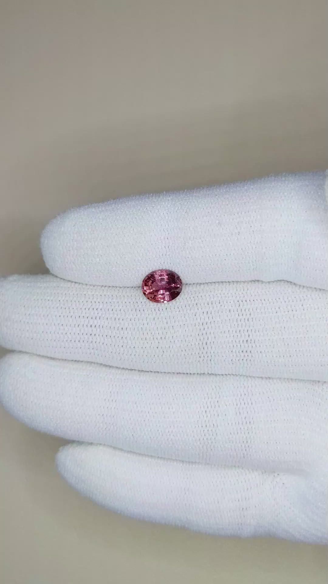 1.12 Ct. Reddish Pink Sapphire from Ceylon (Sri Lanka) Size Video