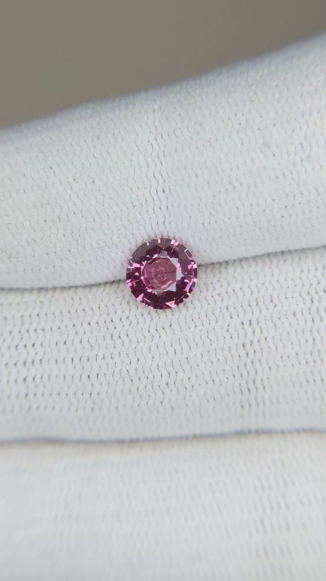 1.32 Ct. Pink Sapphire from Ceylon (Sri Lanka) Size Video
