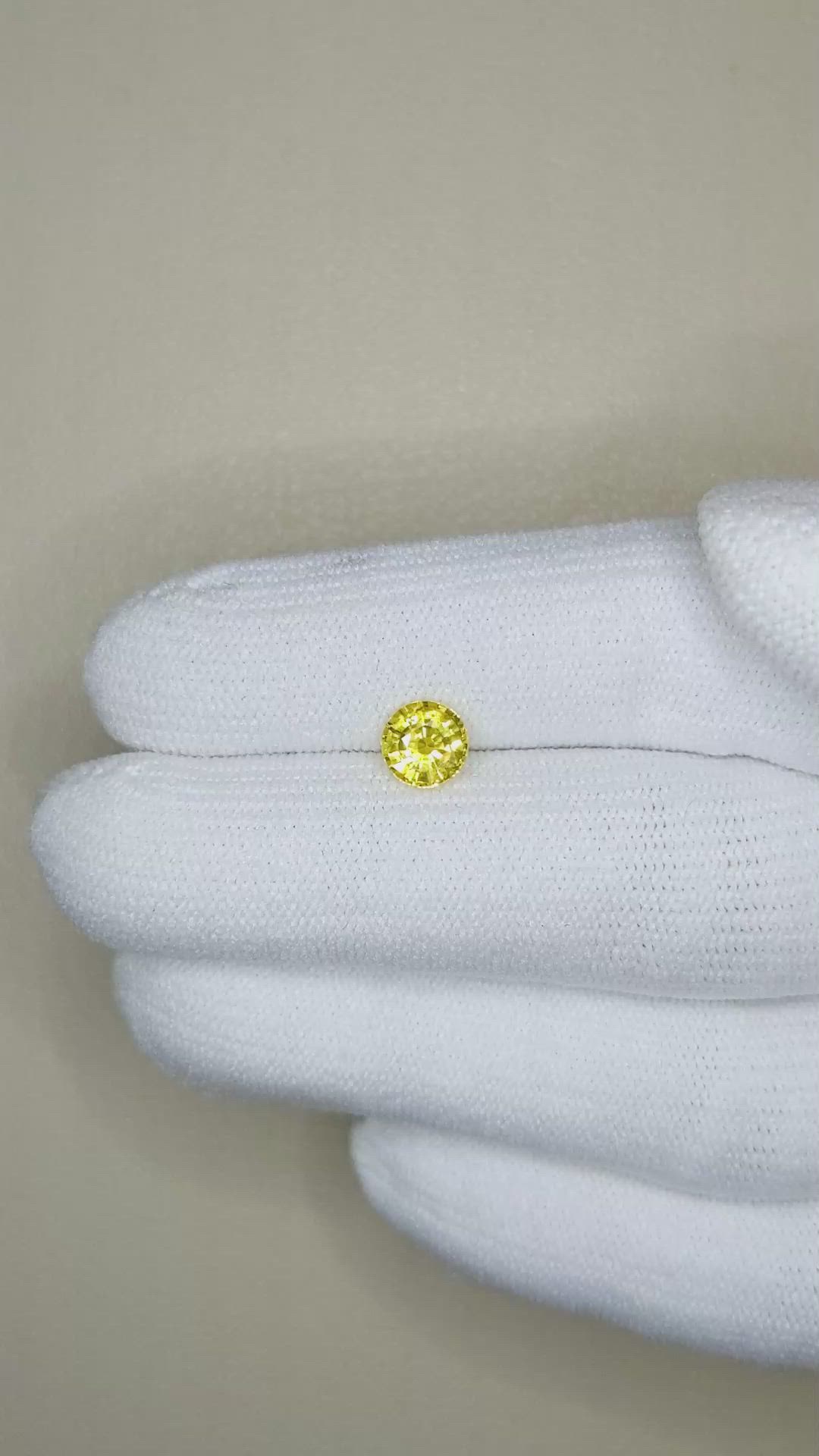 0.97 Ct. Yellow Sapphire from Ceylon (Sri Lanka) Size Video