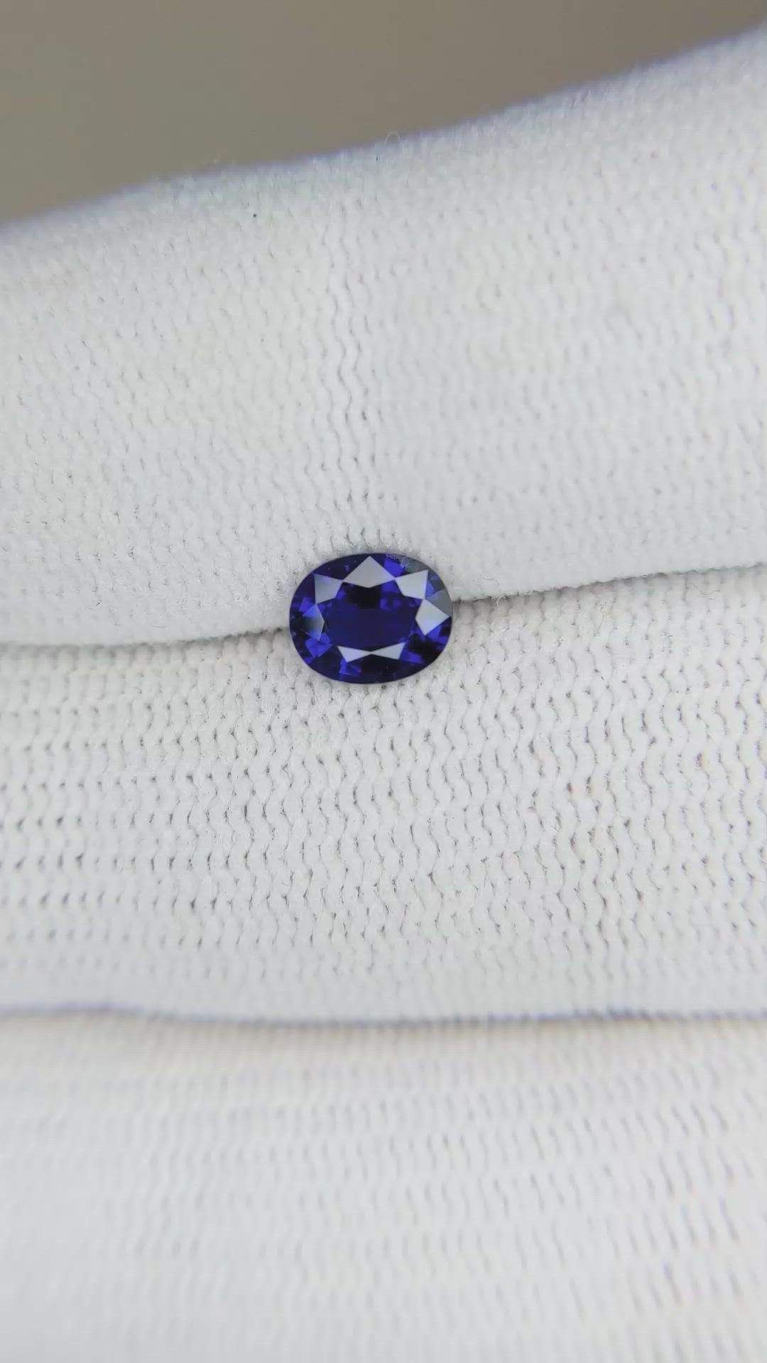 0.78 Ct. Blue Sapphire from Ceylon (Sri Lanka) Size Video