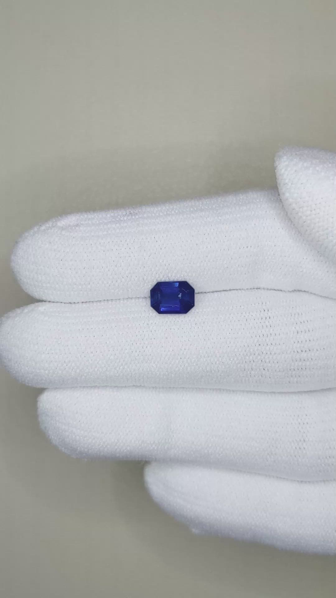 1.13 Ct. Blue Sapphire from Ceylon (Sri Lanka) Size Video