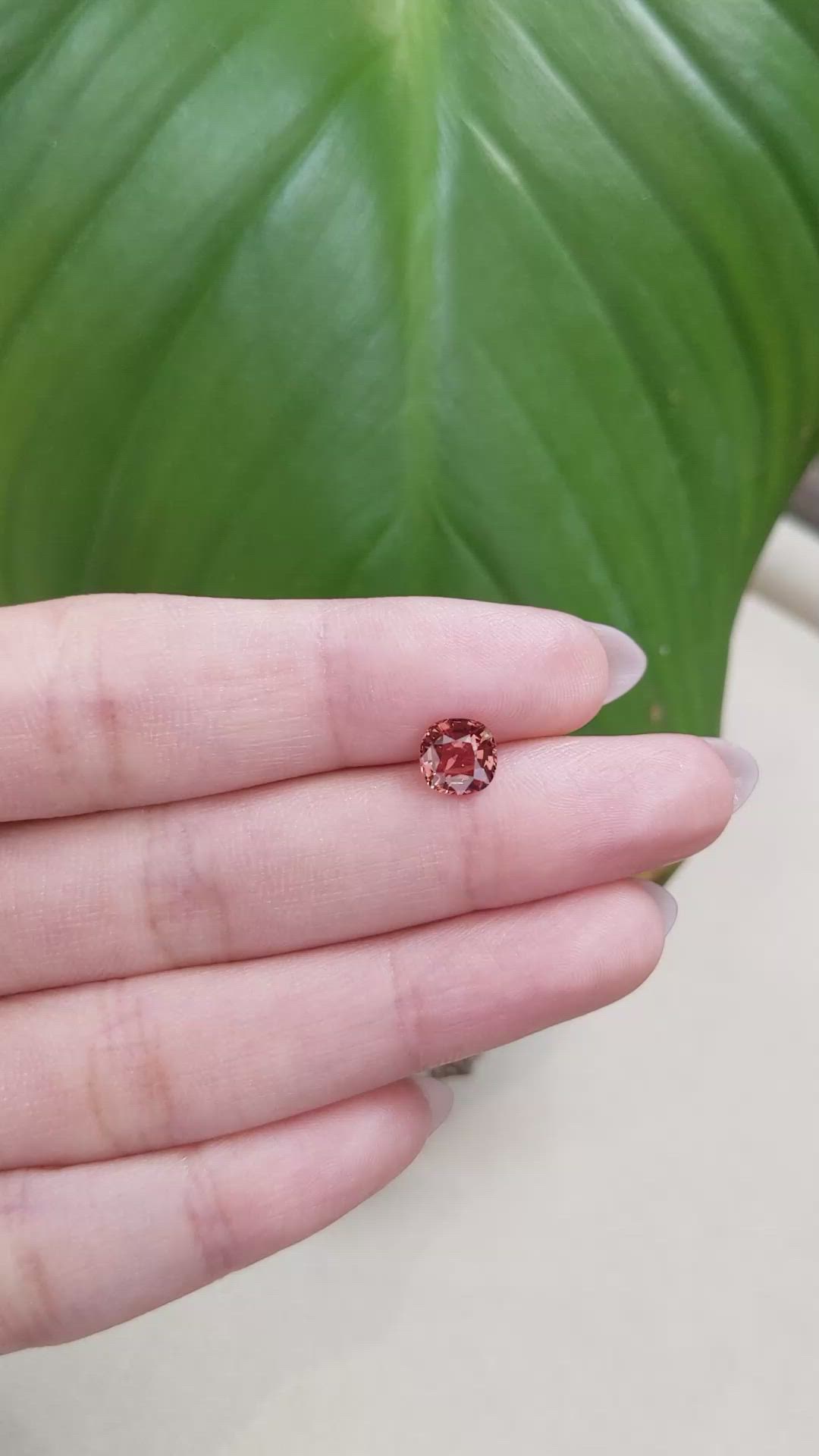 1.40 Ct. Reddish Orange Sapphire from Ceylon (Sri Lanka) Size Video