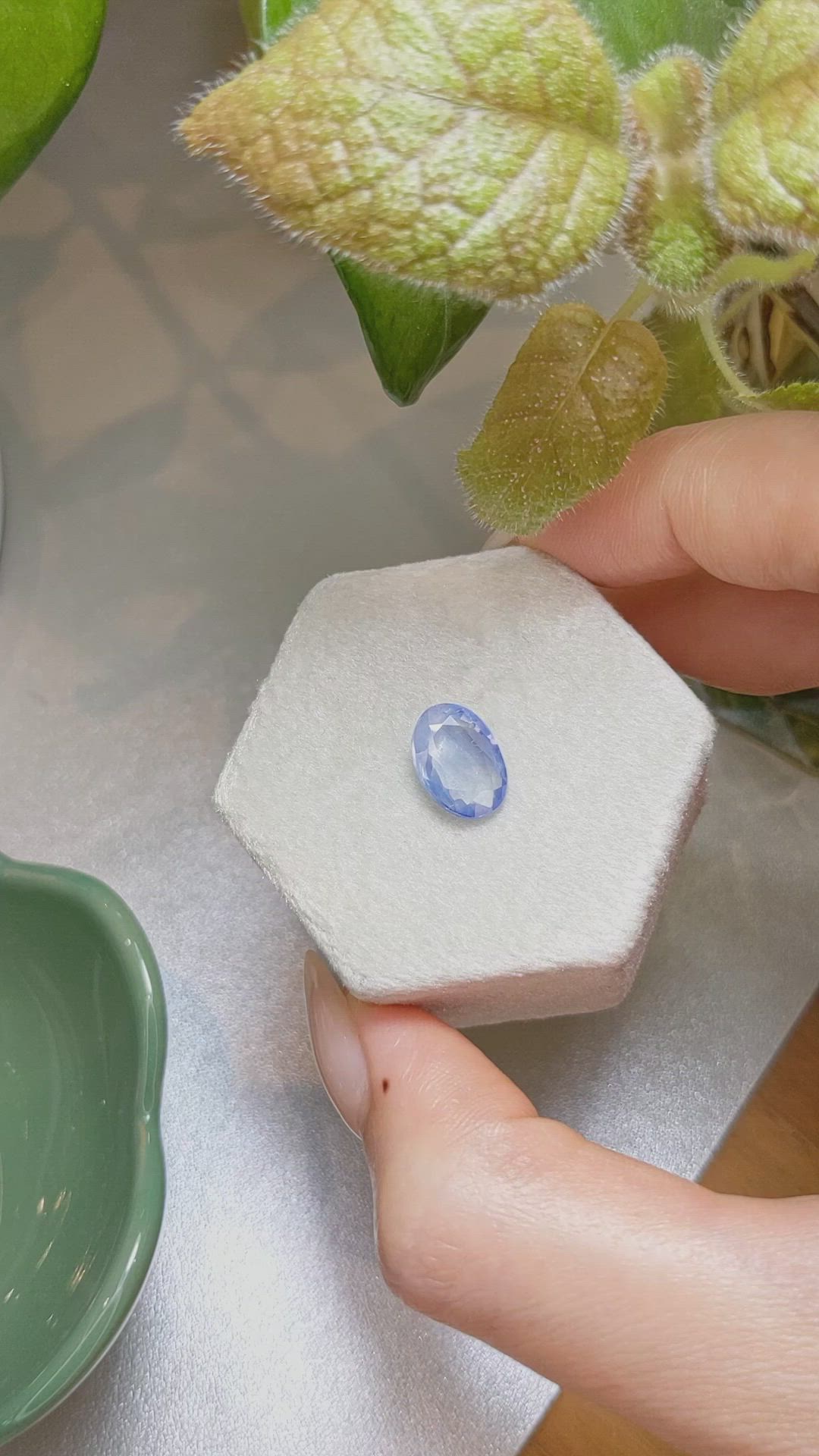 4.45 Ct. Blue Sapphire from Kashmir Size Video