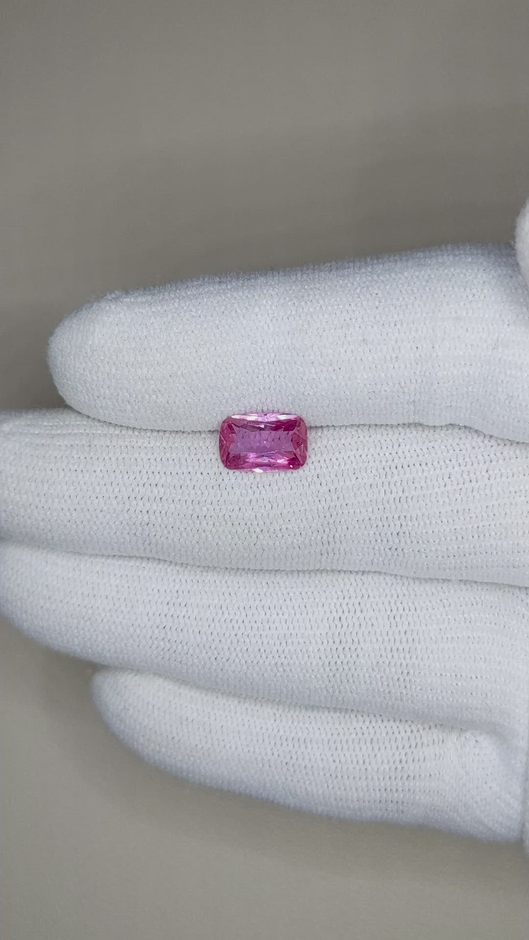 1.73 Ct. Pink Sapphire from Ceylon (Sri Lanka) Size Video