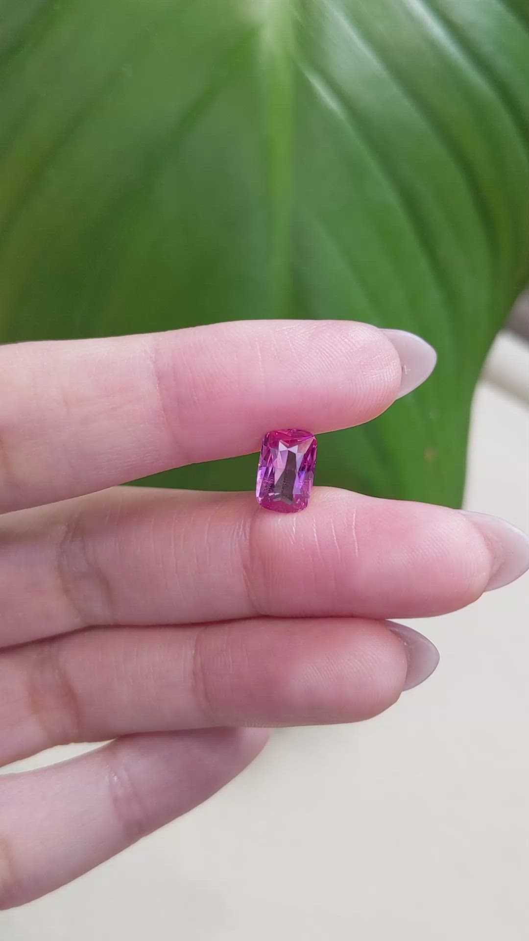 1.73 Ct. Pink Sapphire from Ceylon (Sri Lanka) Size Video