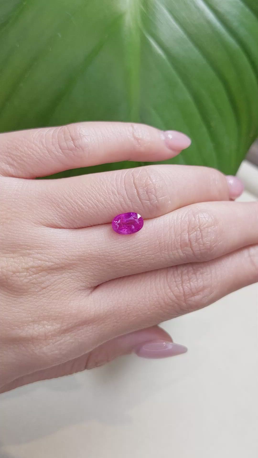2.21 Ct. Pink Sapphire from Ceylon (Sri Lanka) Size Video