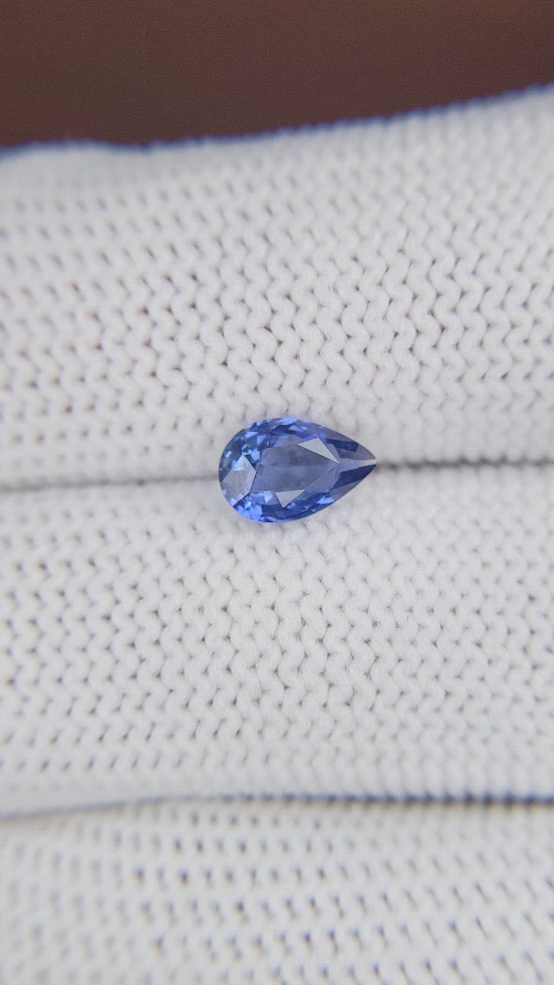 1.04 Ct. Blue Sapphire from Ceylon (Sri Lanka) Size Video