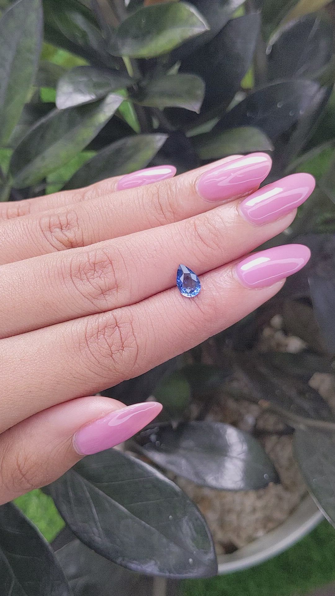 1.04 Ct. Blue Sapphire from Ceylon (Sri Lanka) Size Video