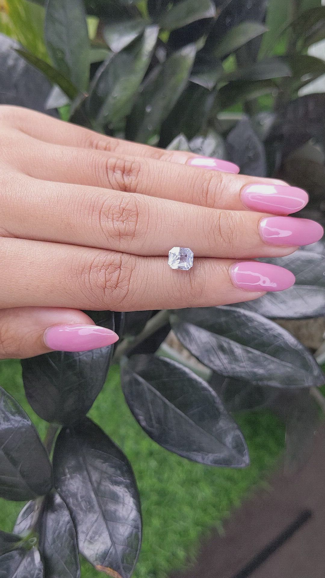 1.76 Ct. White Sapphire from Ceylon (Sri Lanka) Size Video