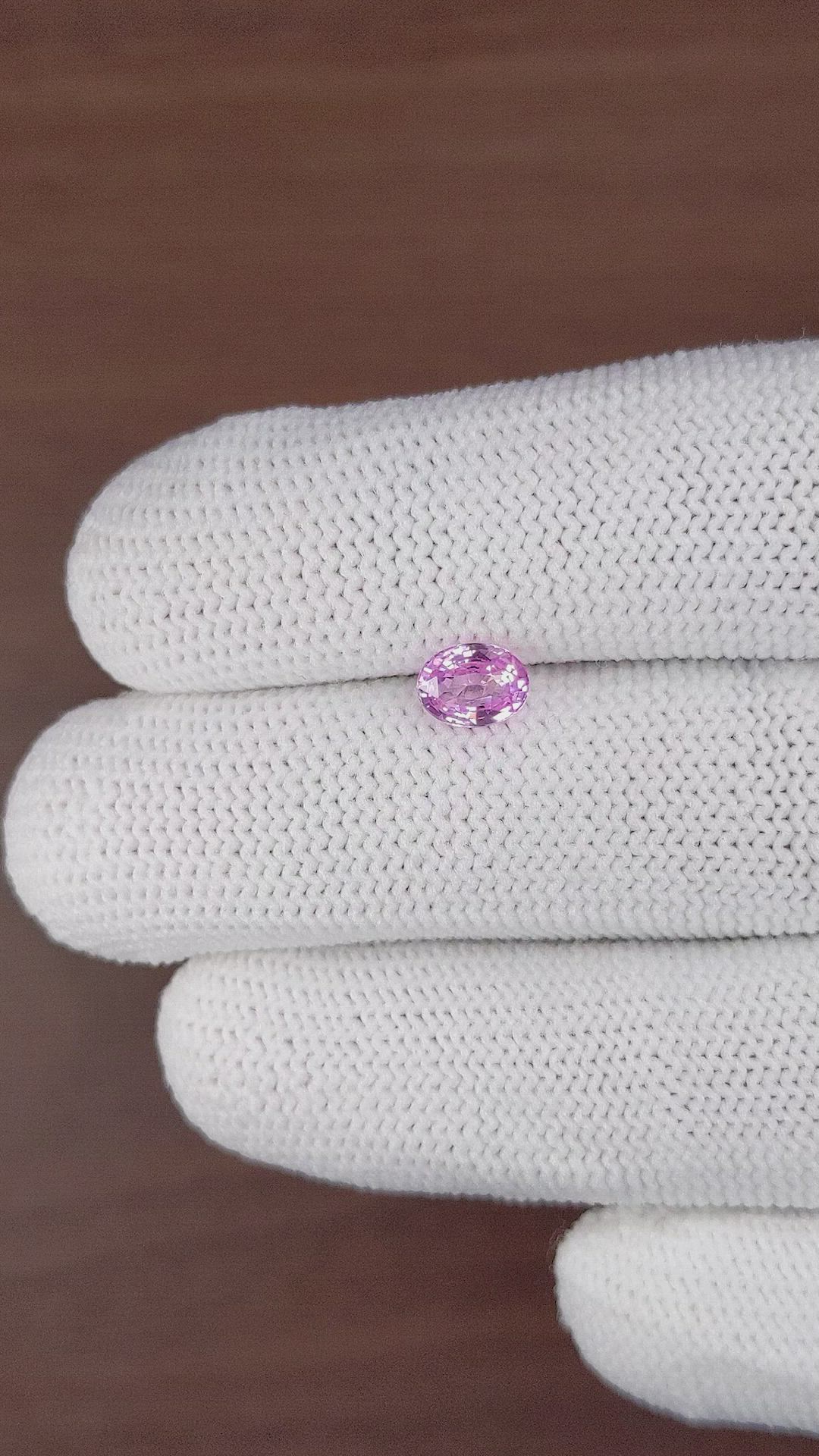1.07 Ct. Pinkish Purple Sapphire from Ceylon (Sri Lanka) Size Video
