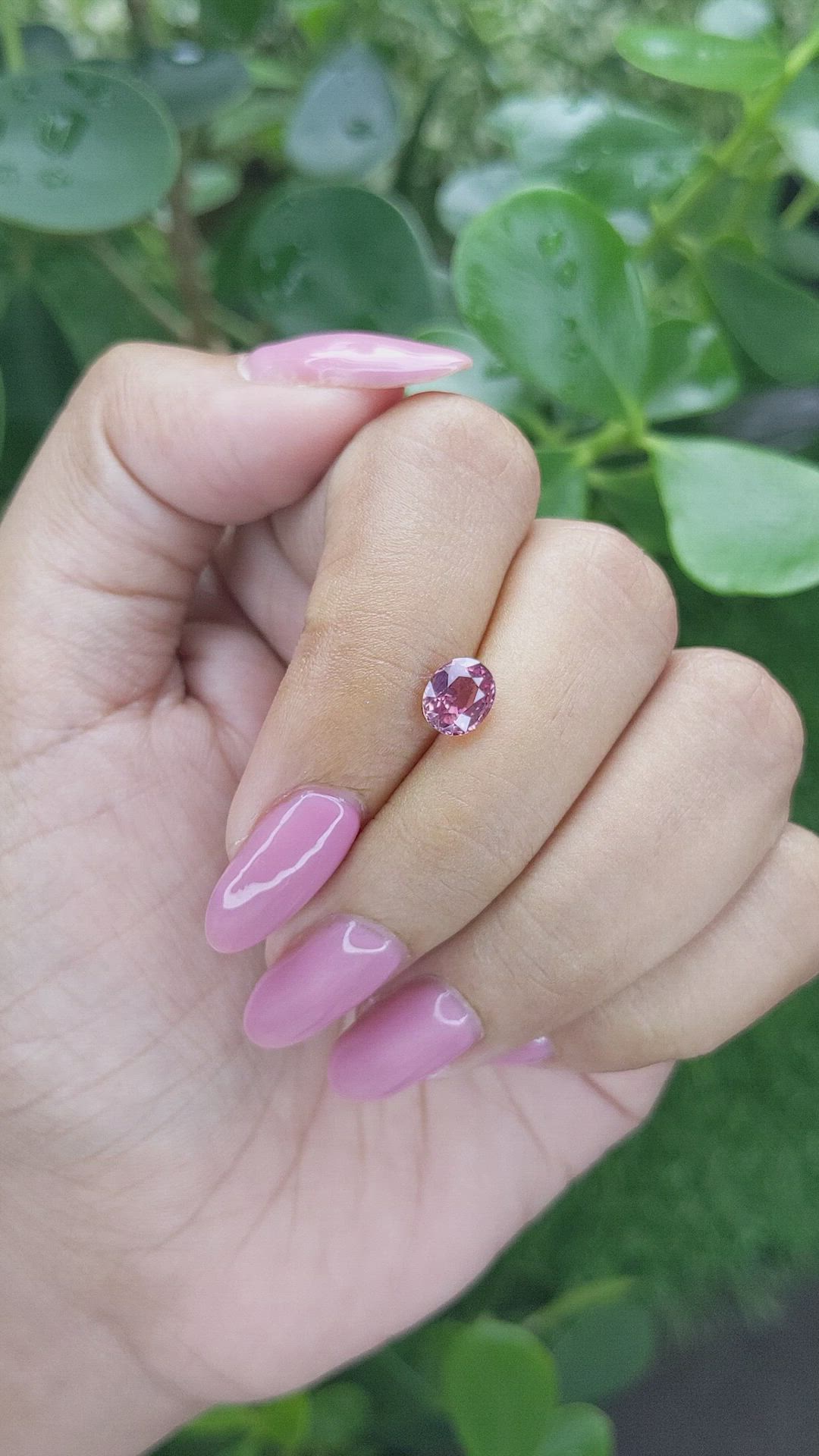 1.17 Ct. Pinkish Brown Sapphire from Ceylon (Sri Lanka) Size Video