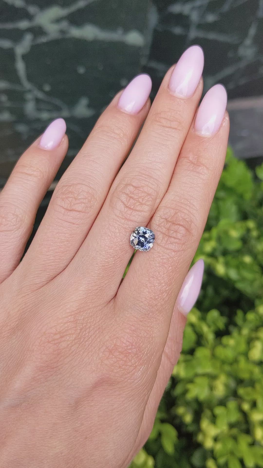 2.31 Ct. Bi Color Sapphire from Ceylon (Sri Lanka) Size Video