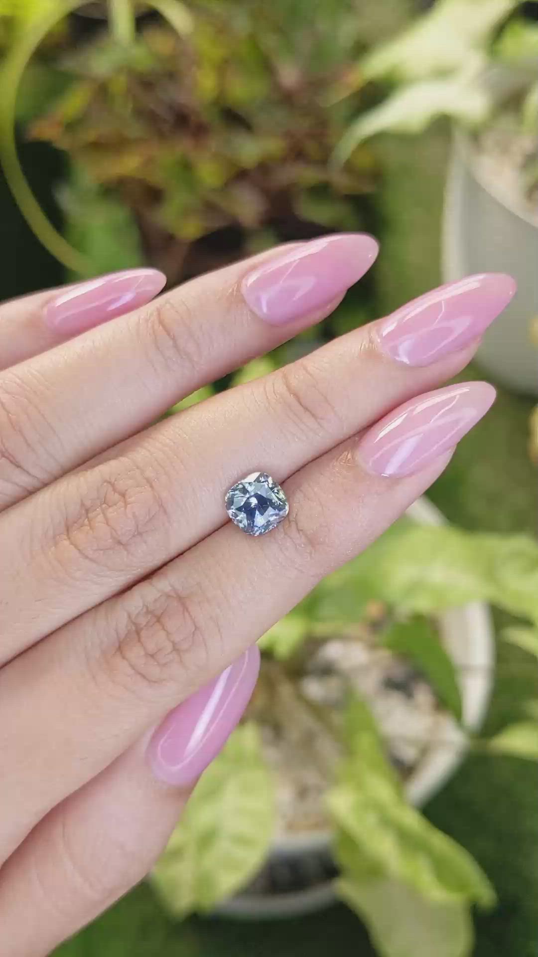 2.31 Ct. Bi Color Sapphire from Ceylon (Sri Lanka) Size Video