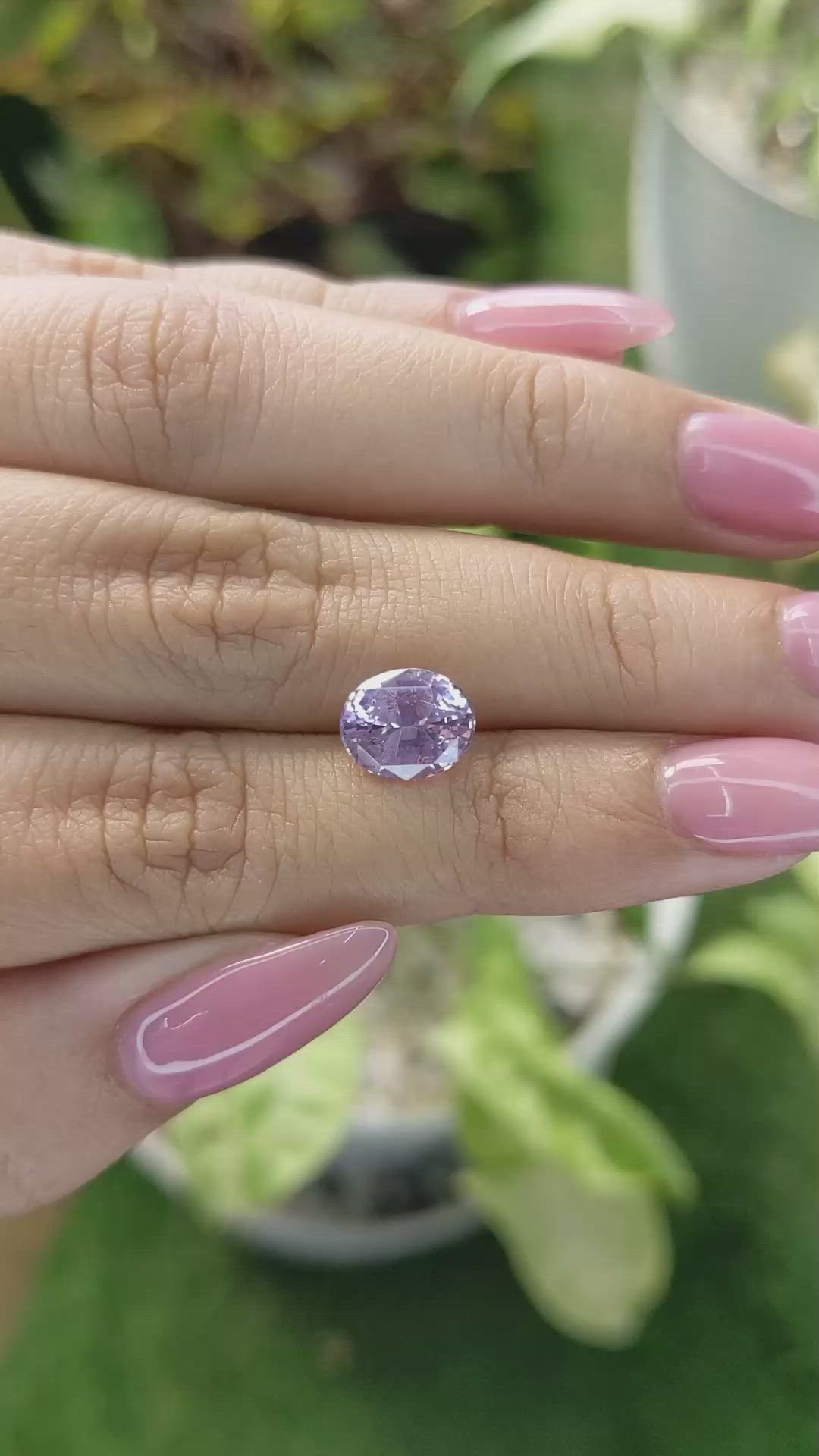 3.05 Ct. Purple Sapphire from Ceylon (Sri Lanka) Size Video