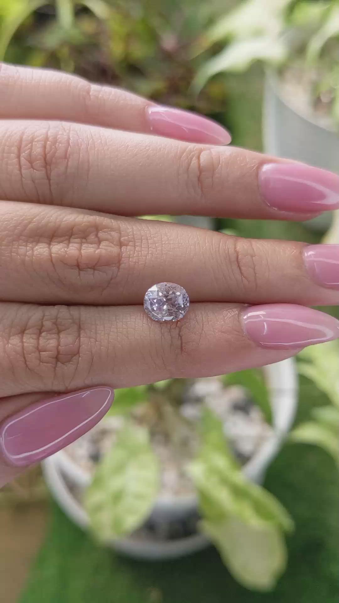 1.87 Ct. Pinkish Purple Sapphire from Ceylon (Sri Lanka) Size Video