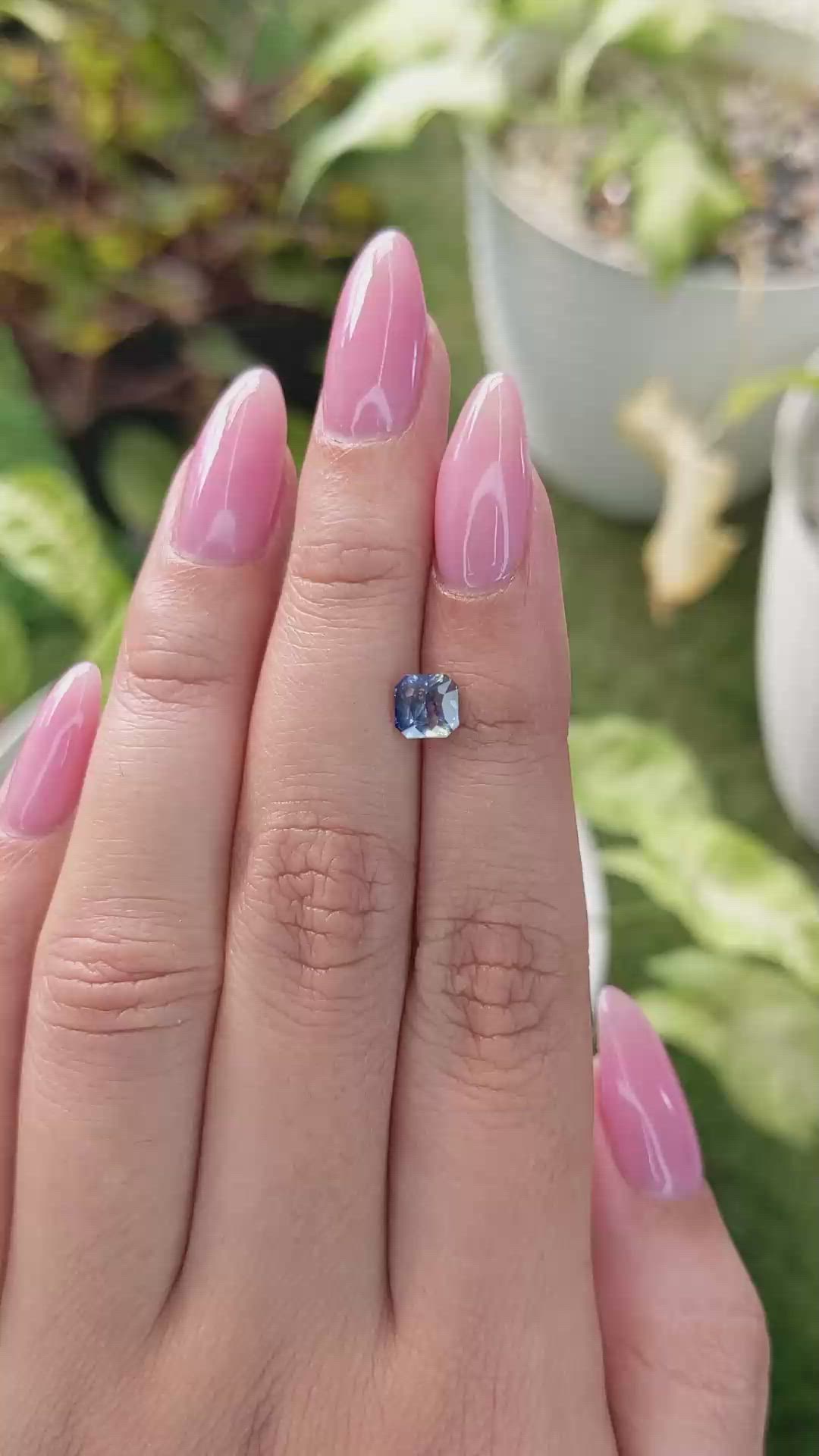 1.09 Ct. Bi Color Sapphire from Ceylon (Sri Lanka) Size Video