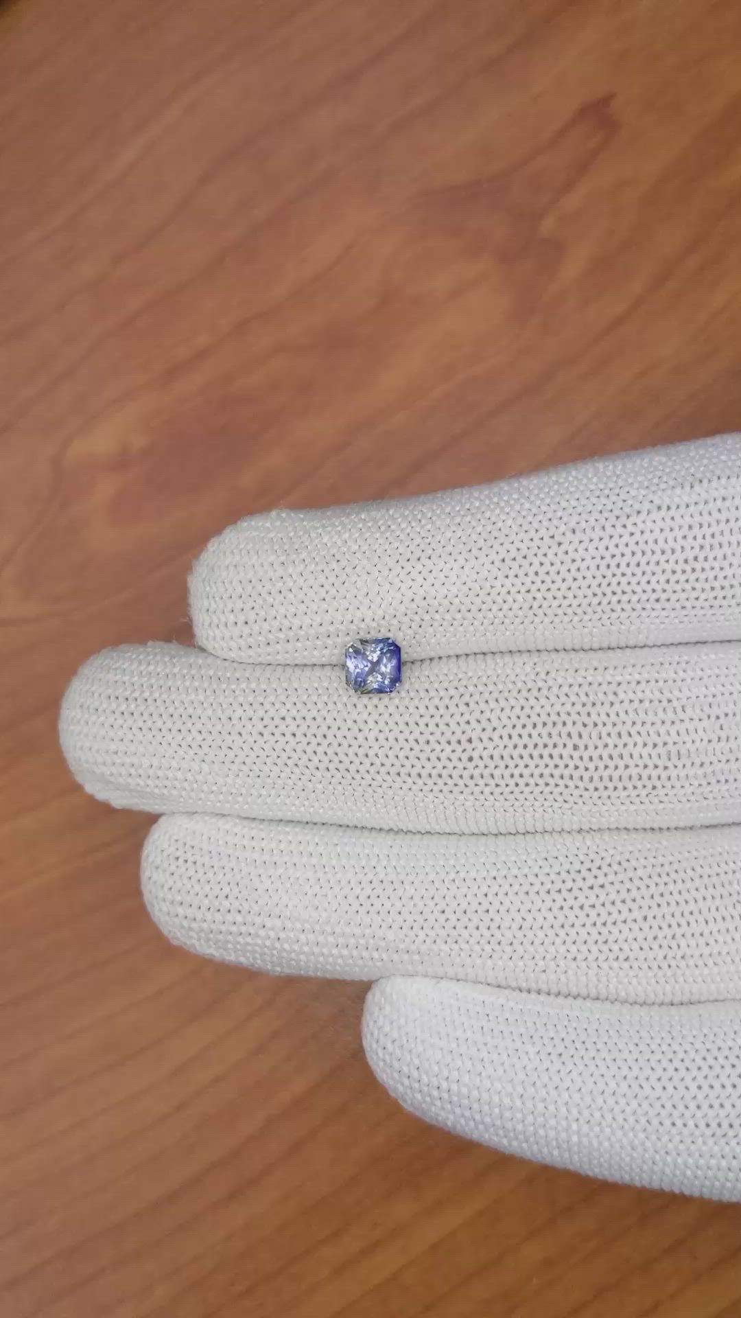 1.09 Ct. Bi Color Sapphire from Ceylon (Sri Lanka) Size Video