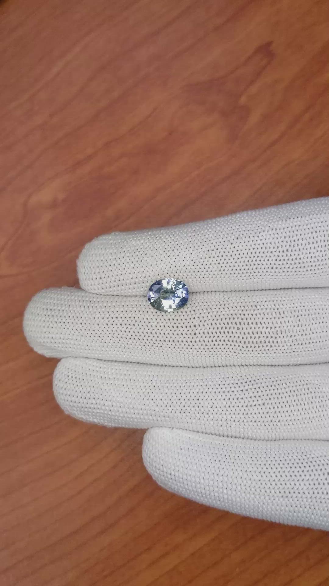 2.19 Ct. Bi Color Sapphire from Ceylon (Sri Lanka) Size Video