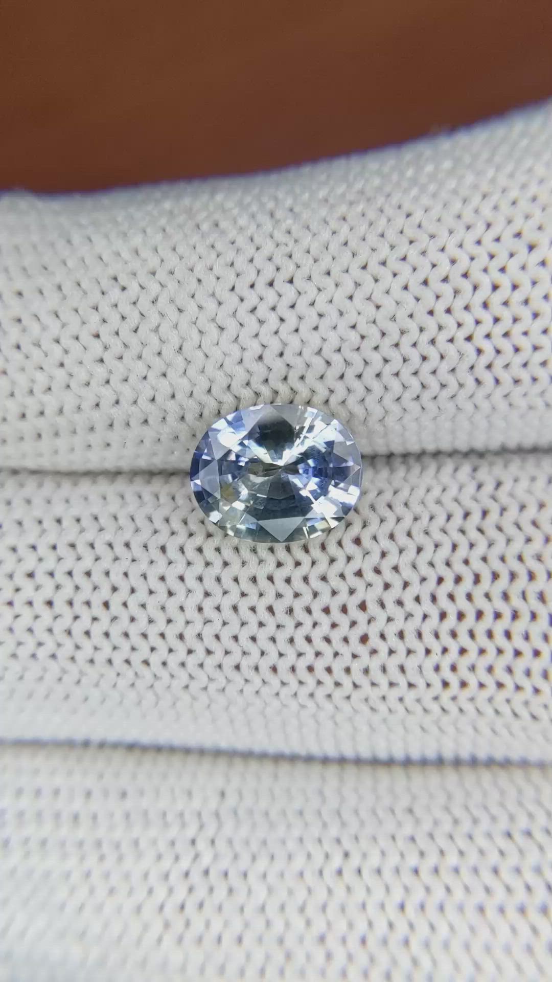 2.19 Ct. Bi Color Sapphire from Ceylon (Sri Lanka) Size Video