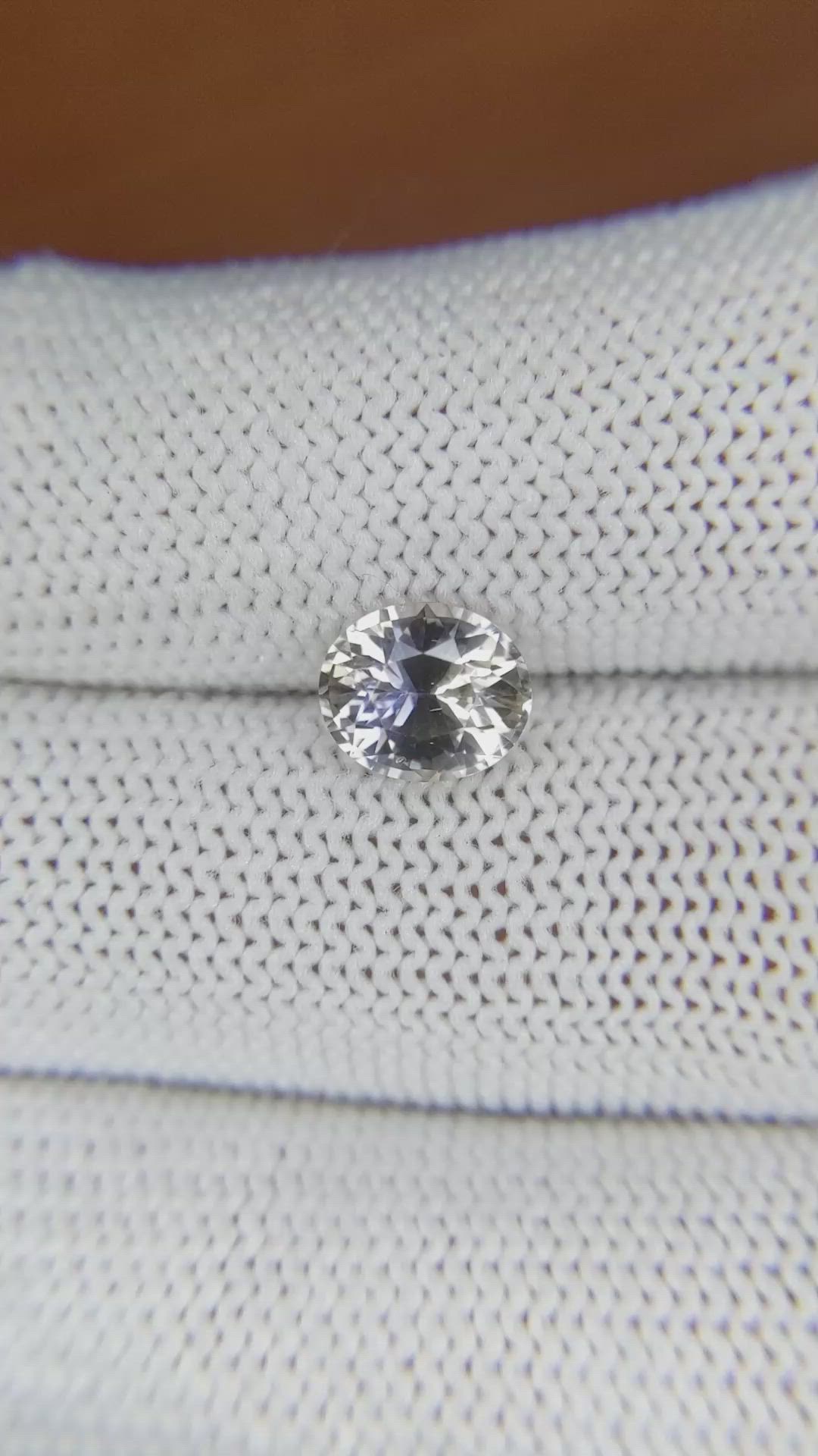 1.90 Ct. Bi Color Sapphire from Ceylon (Sri Lanka) Size Video