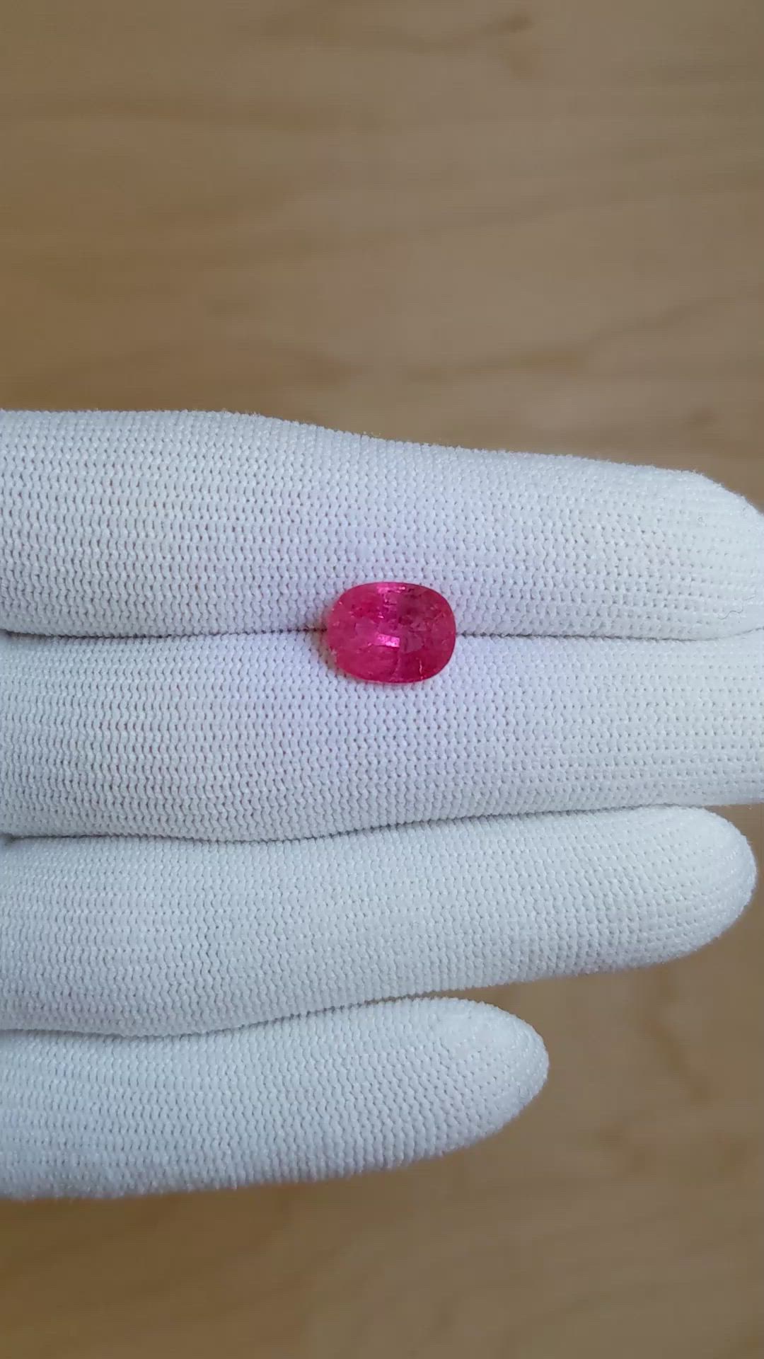 3.83 Ct. Purplish Pink Sapphire from Thailand Size Video