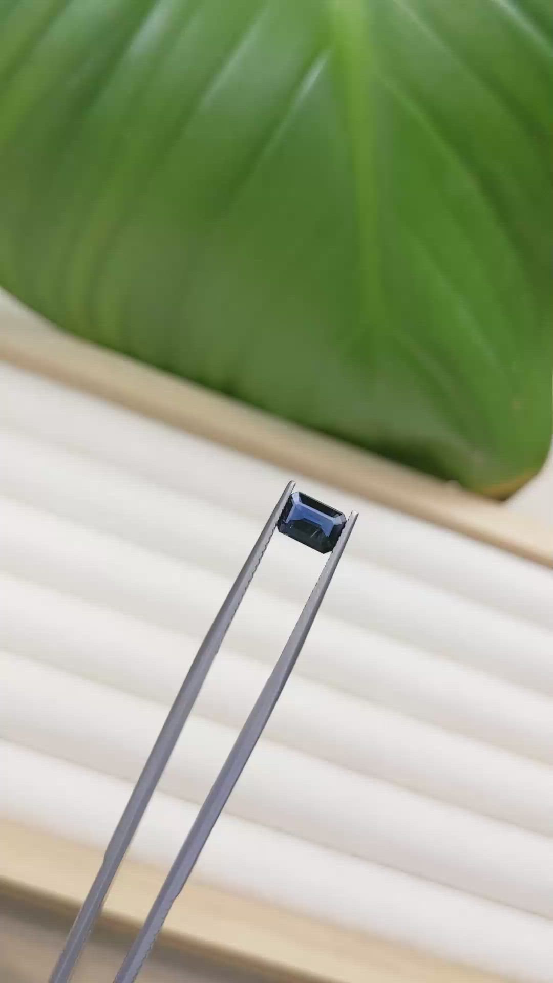 0.80 Ct. Blue Sapphire from Ceylon (Sri Lanka) Size Video