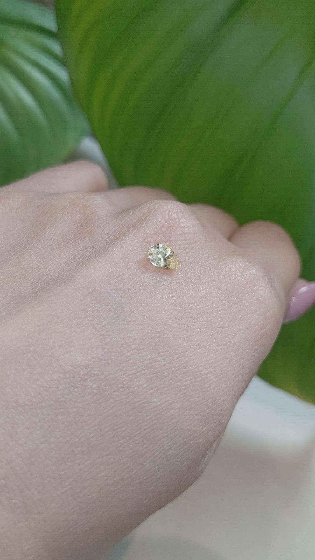 0.76 Ct. Yellow Sapphire from Ceylon (Sri Lanka) Size Video