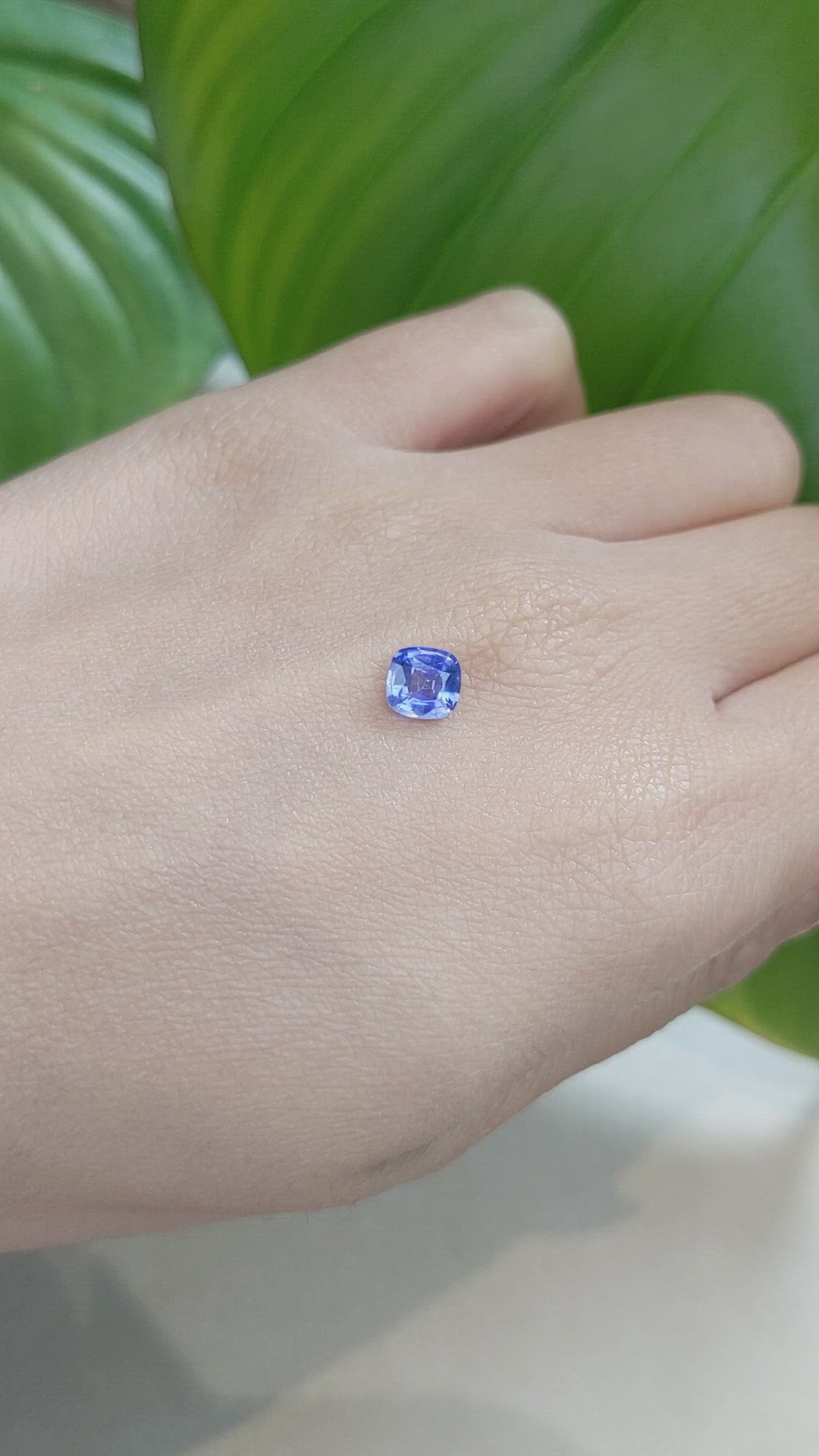 1.05 Ct. Blue Sapphire from Ceylon (Sri Lanka) Size Video