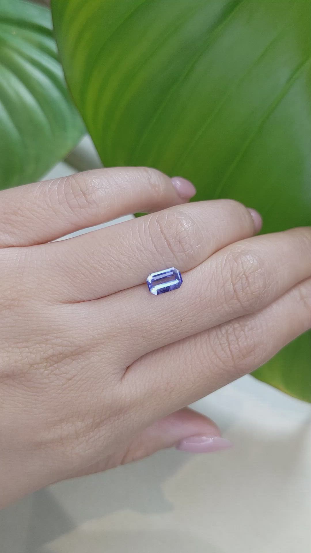 1.07 Ct. Blue Sapphire from Ceylon (Sri Lanka) Size Video