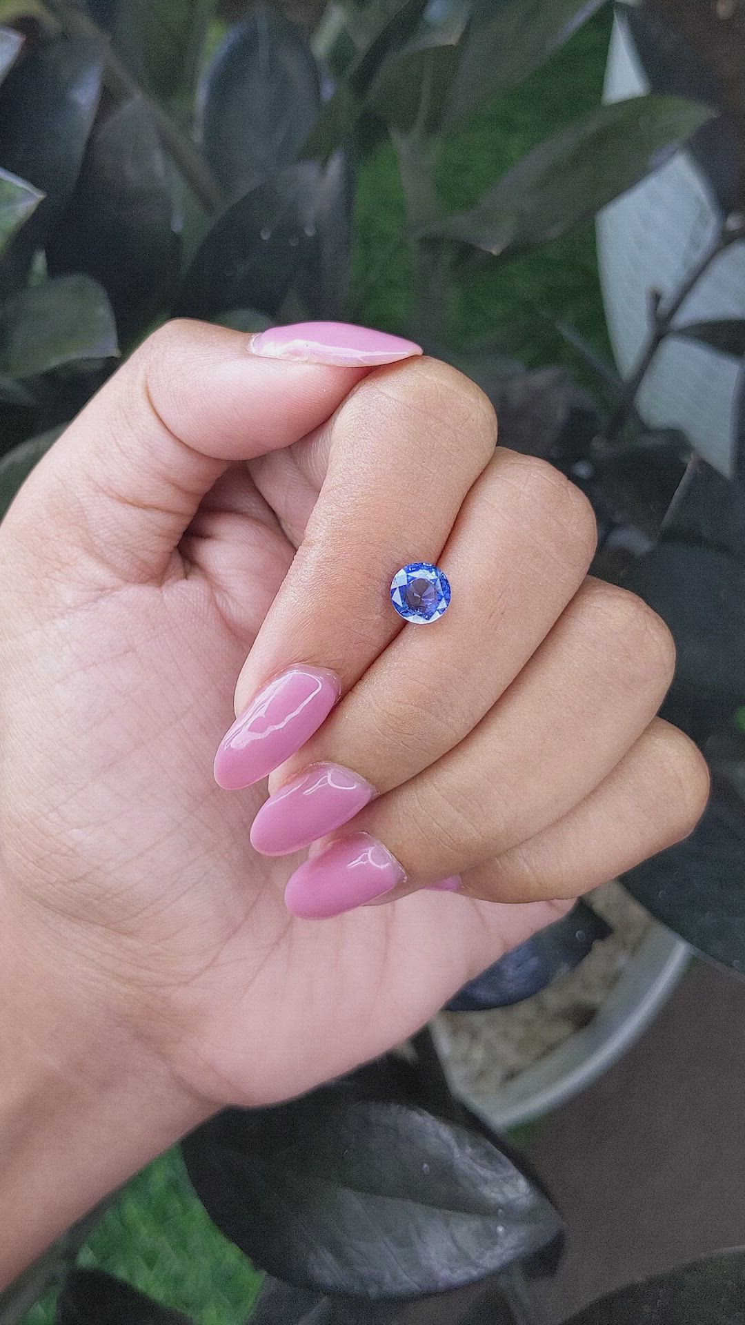 1.33 Ct. Blue Sapphire from Ceylon (Sri Lanka) Size Video
