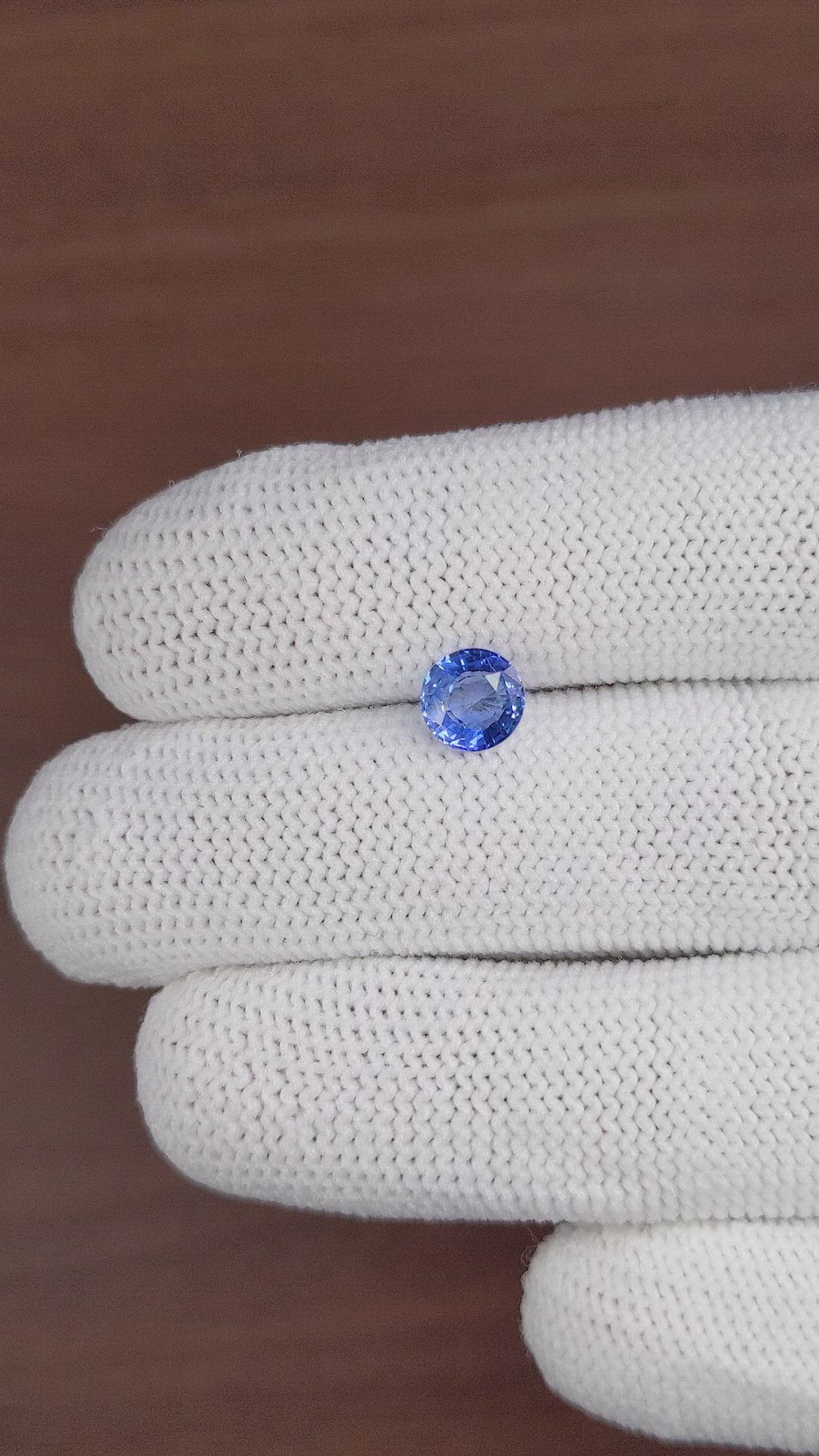 1.33 Ct. Blue Sapphire from Ceylon (Sri Lanka) Size Video