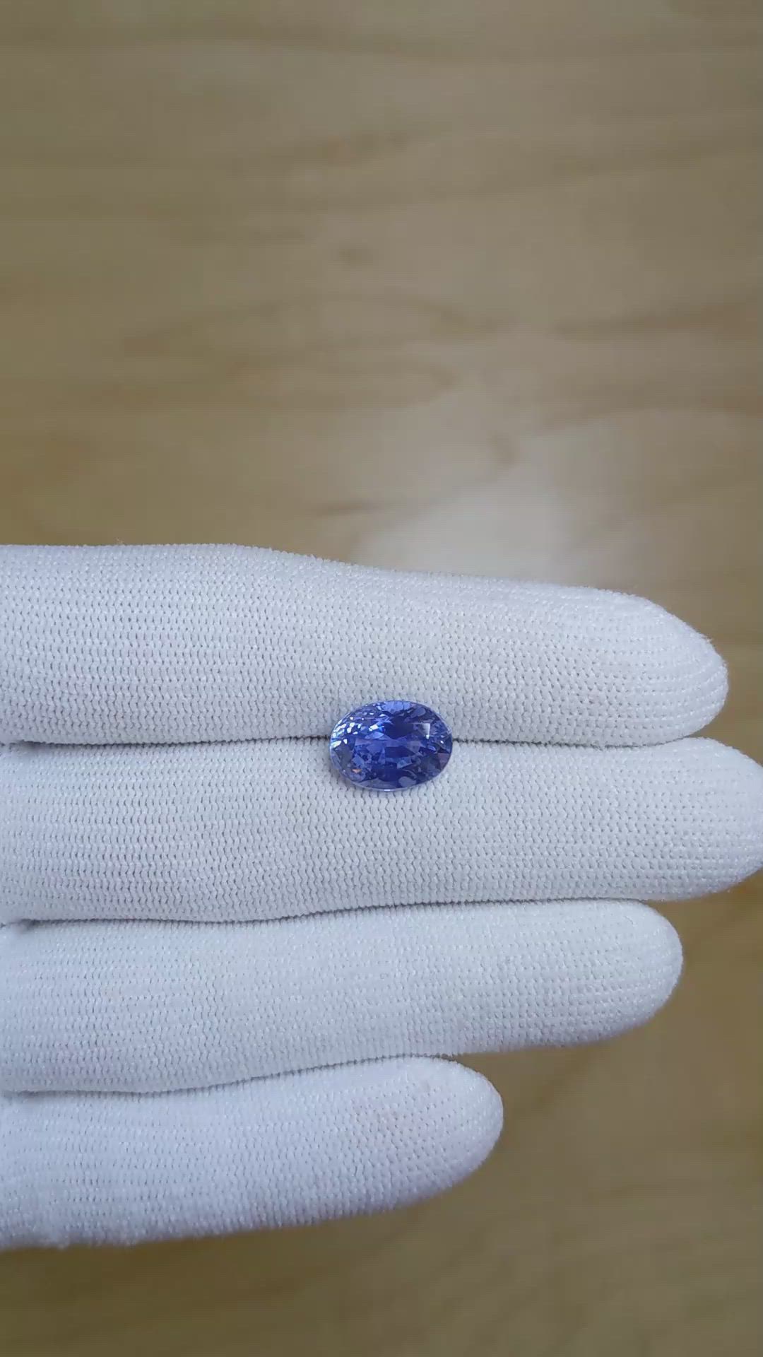 4.97 Ct. Blue Sapphire from Ceylon (Sri Lanka) Size Video