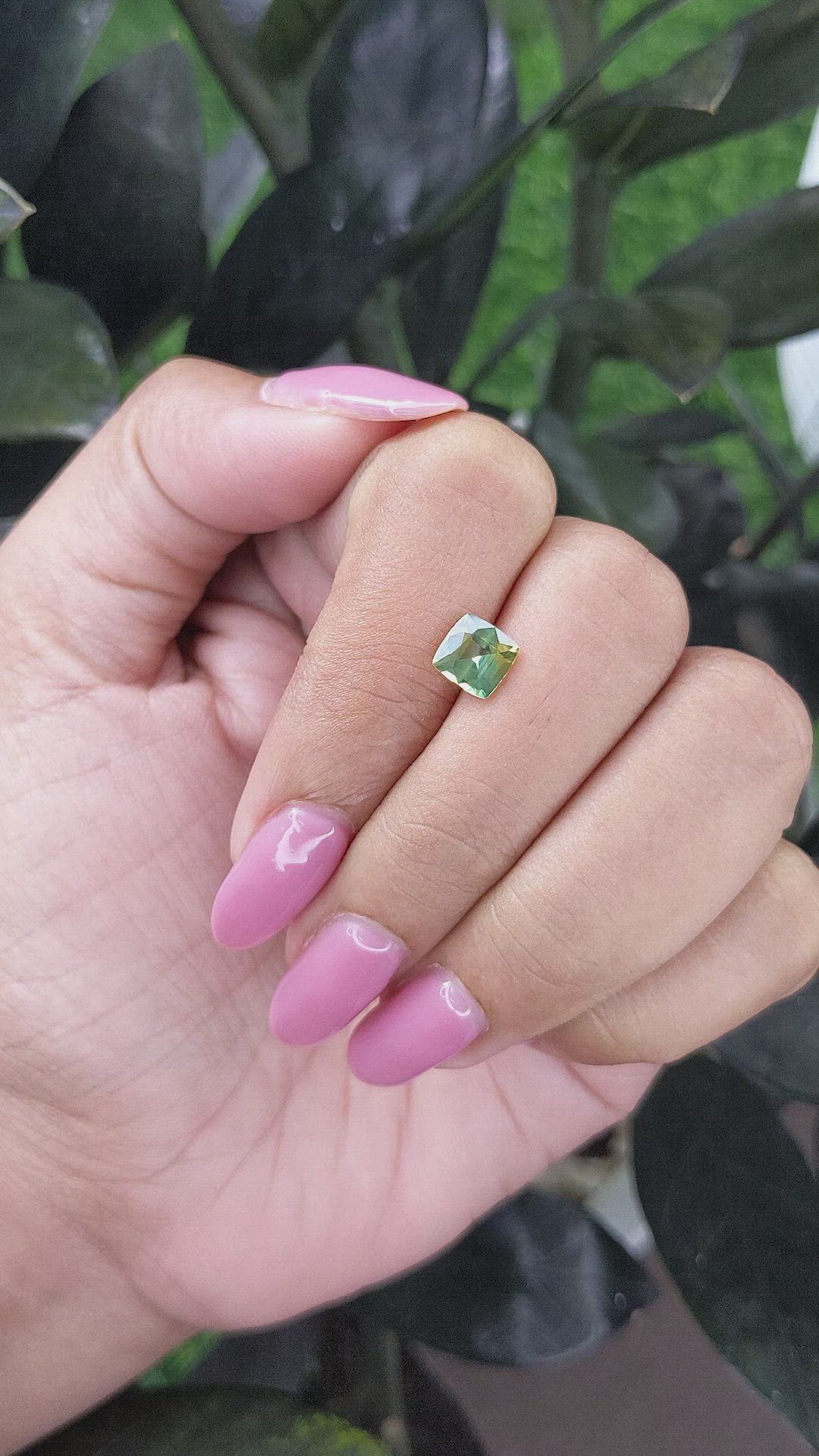 1.19 Ct. Bi Color Sapphire from Australia Size Video