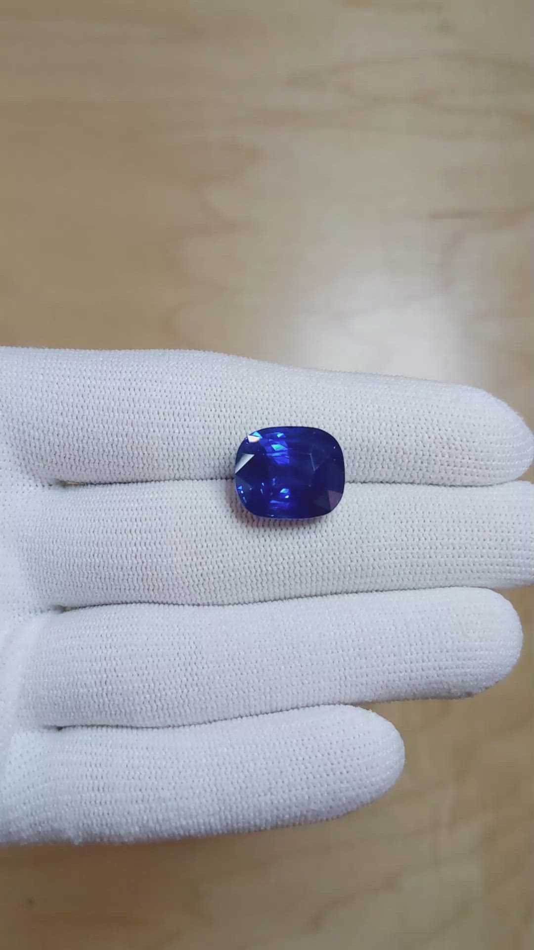 15.09 Ct. Blue Sapphire from Madagascar Size Video