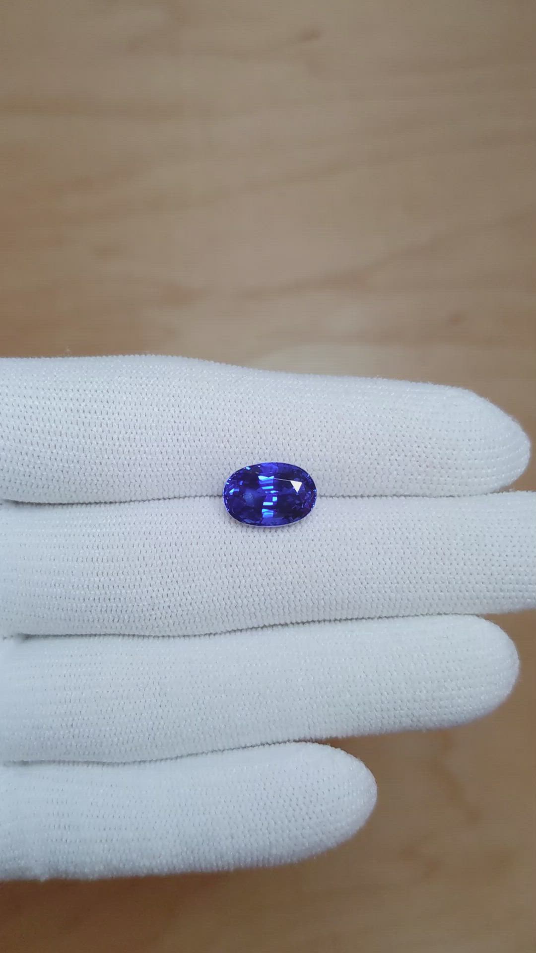 5.19 Ct. Blue Sapphire from Madagascar Size Video