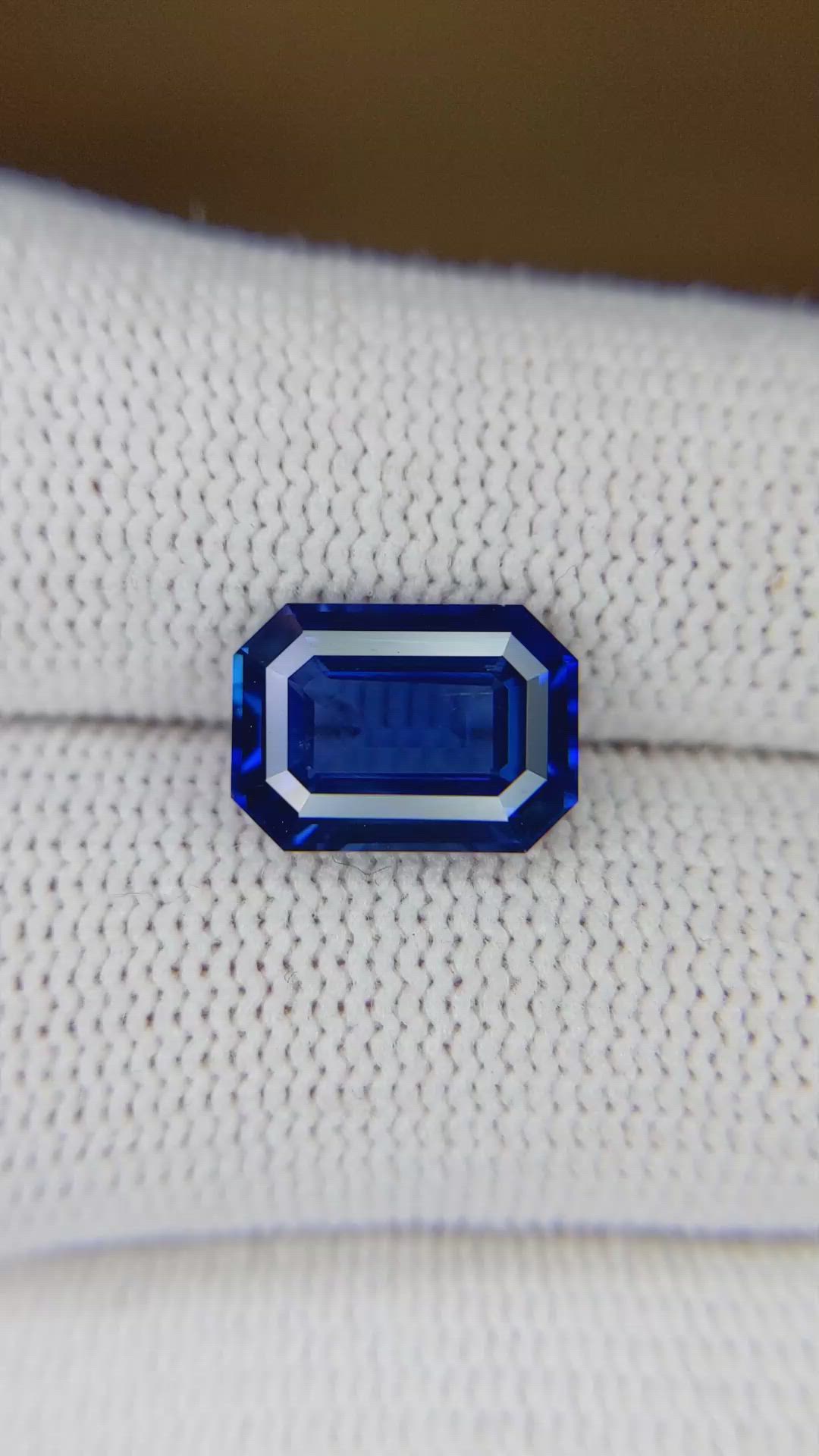 4.03 Ct. Blue Sapphire from Madagascar Size Video
