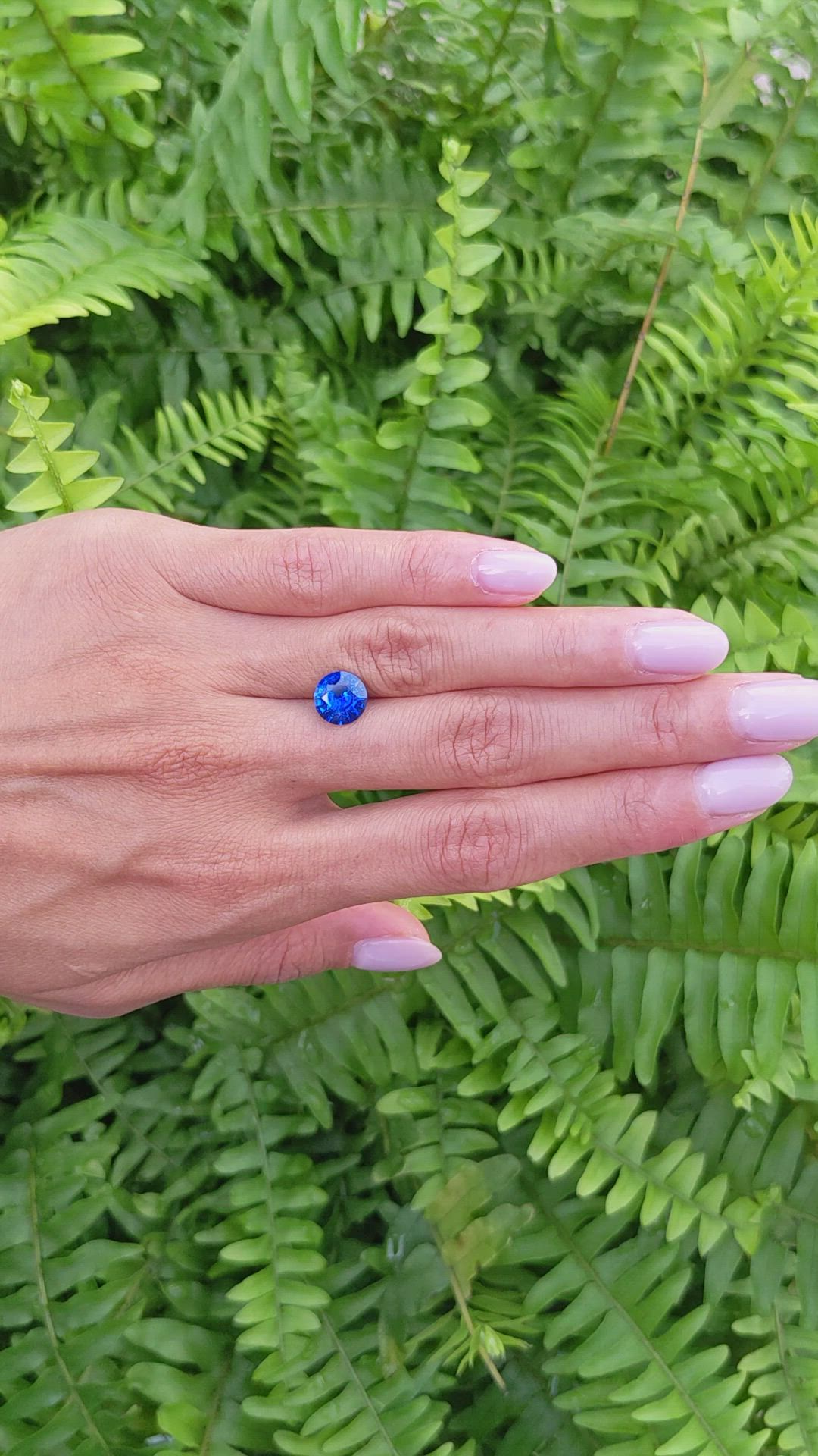 2.87 Ct. Blue Sapphire from Ceylon (Sri Lanka) Size Video