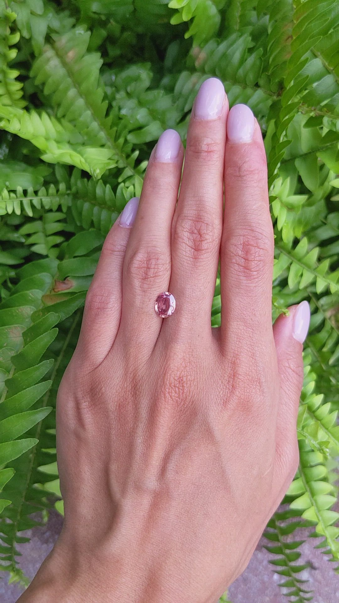 1.44 Ct. Padparadscha Sapphire from Ceylon (Sri Lanka) Size Video