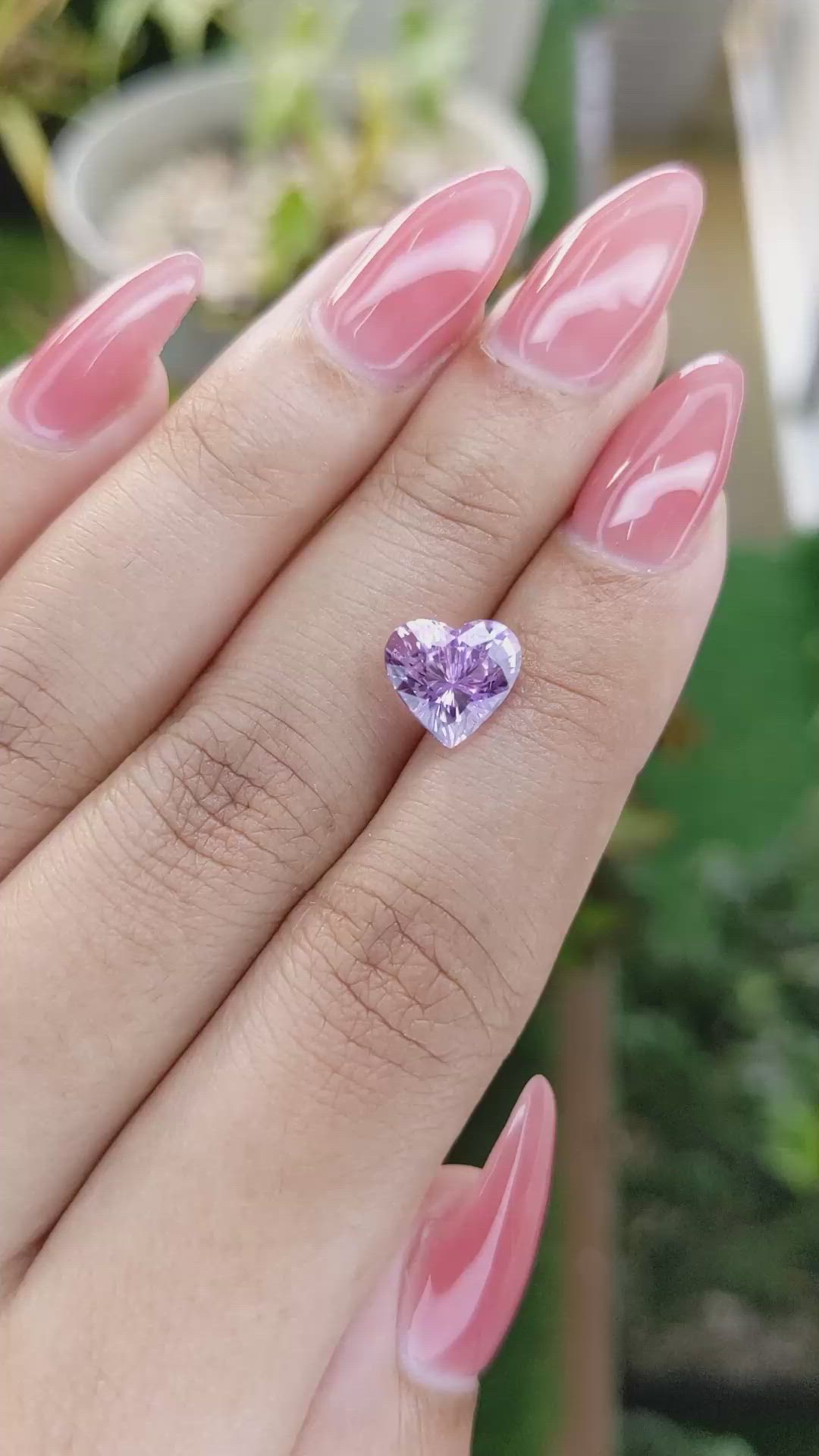 3.00 Ct. Pinkish Purple Sapphire from Ceylon (Sri Lanka) Size Video