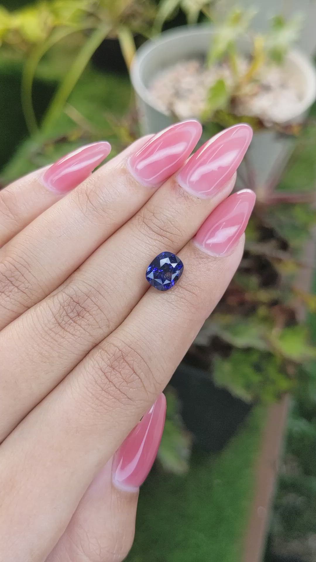 3.05 Ct. Blue Sapphire from Ceylon (Sri Lanka) Size Video