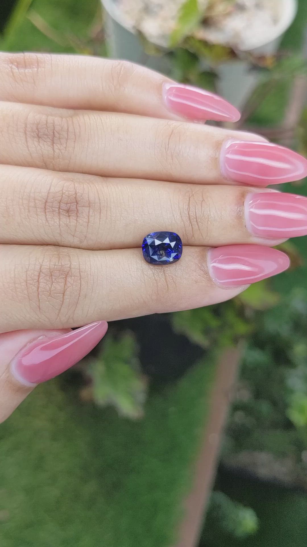 3.05 Ct. Blue Sapphire from Ceylon (Sri Lanka) Size Video