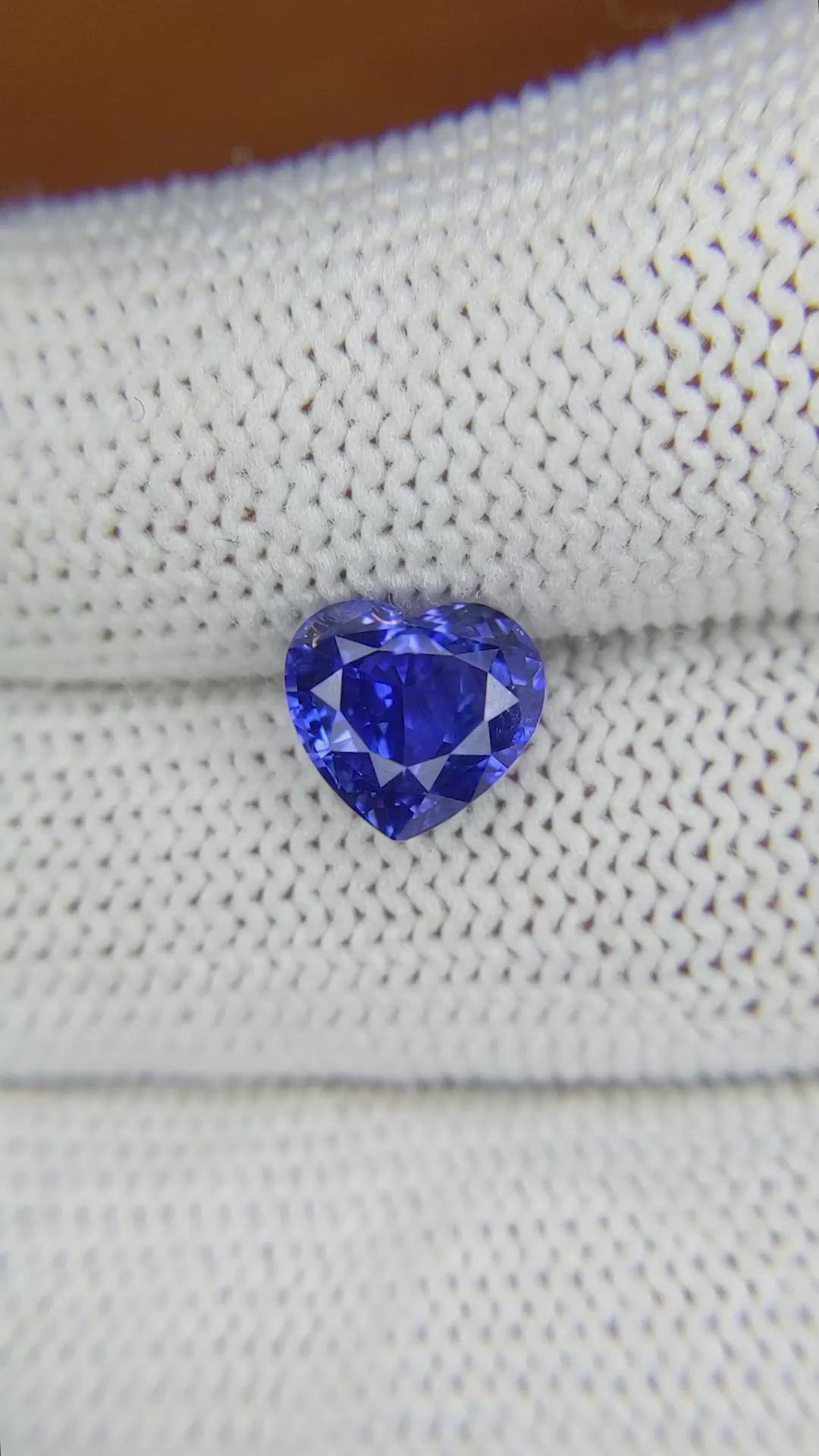 2.49 Ct. Blue Sapphire from Ceylon (Sri Lanka) Size Video