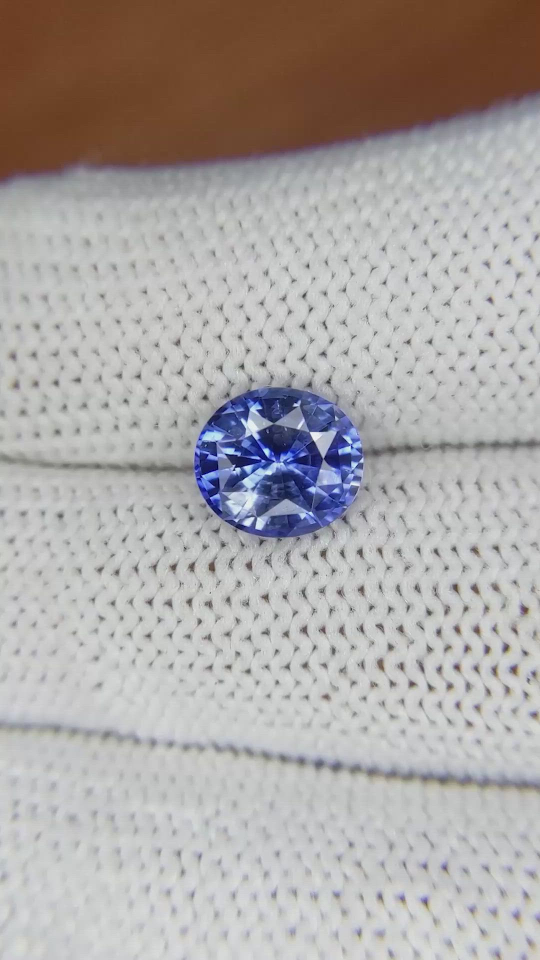 2.49 Ct. Blue Sapphire from Ceylon (Sri Lanka) Size Video